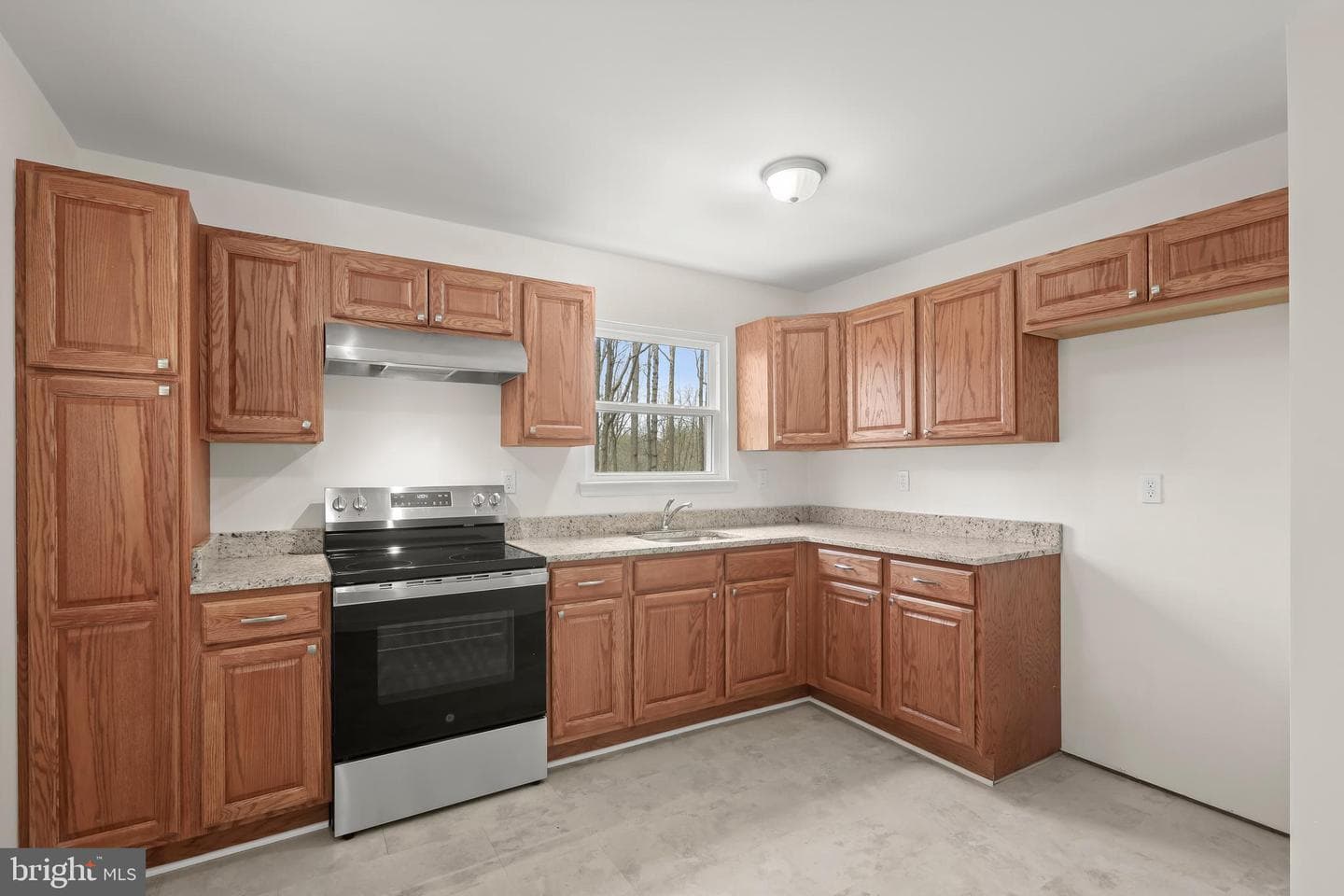 1255 Sheridan Road photo 9