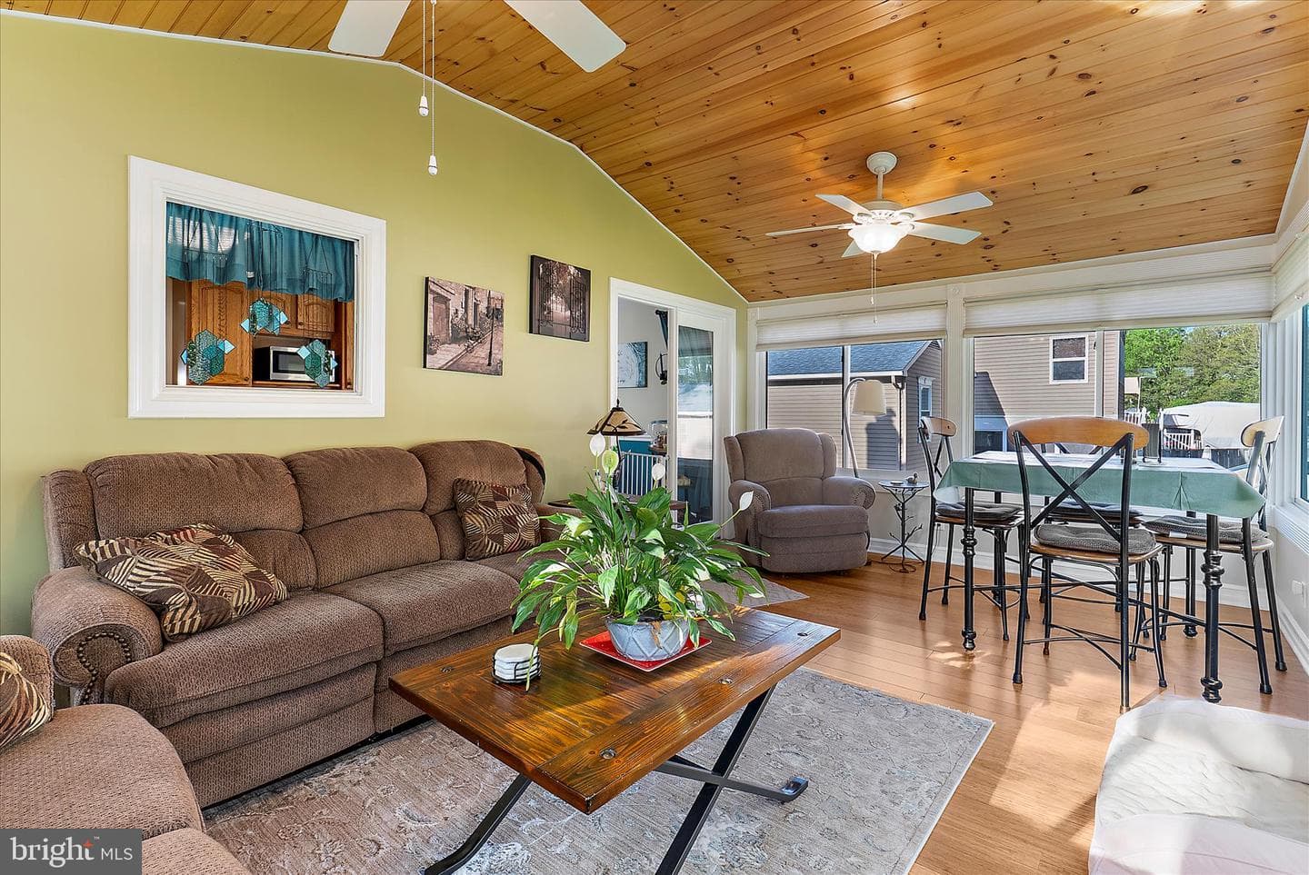 379 Dublin Drive photo 11