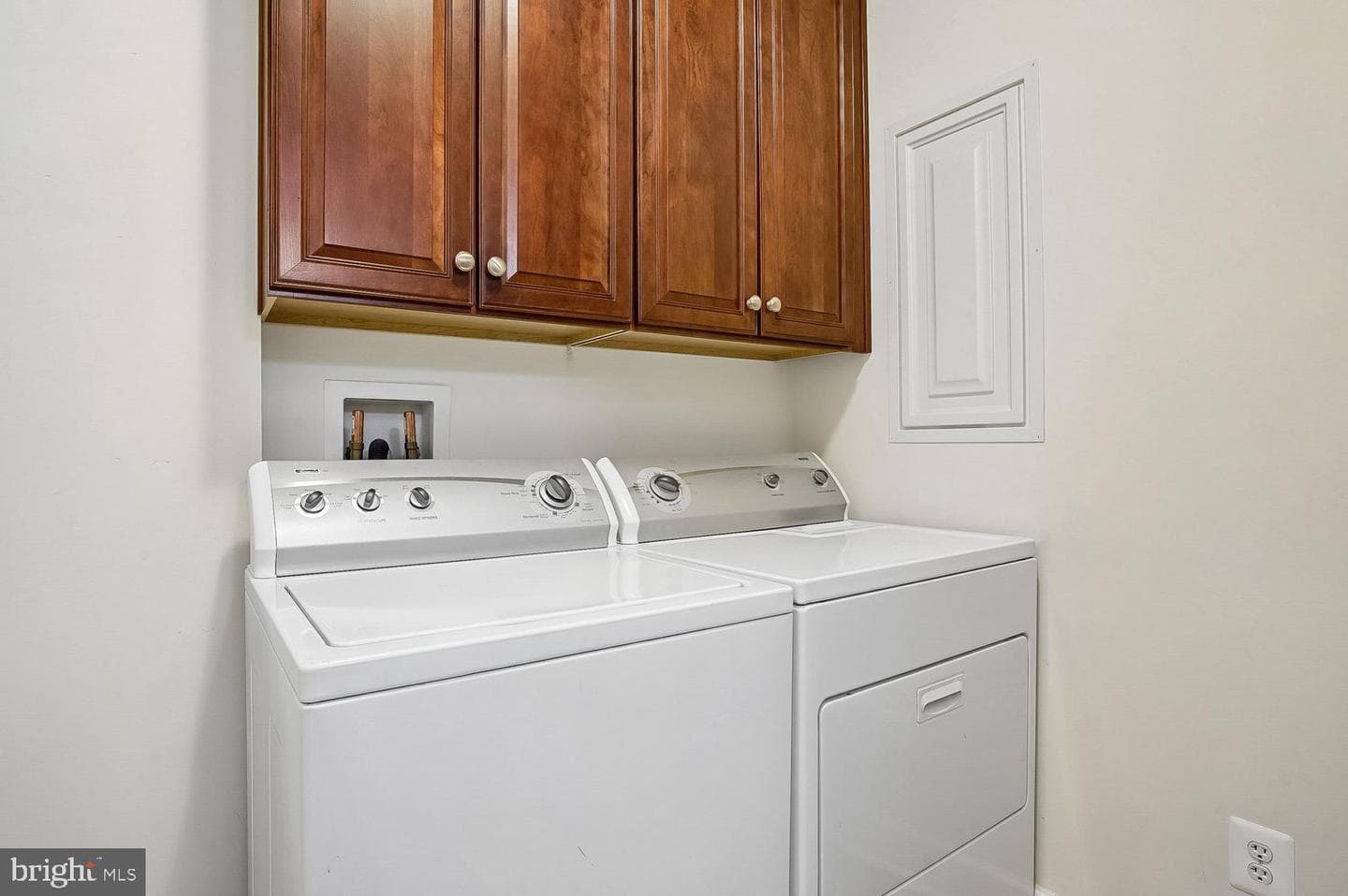 1915 Towne Centre Boulevard #915 photo 29