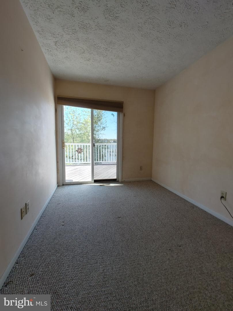 204 Granada Road photo 13