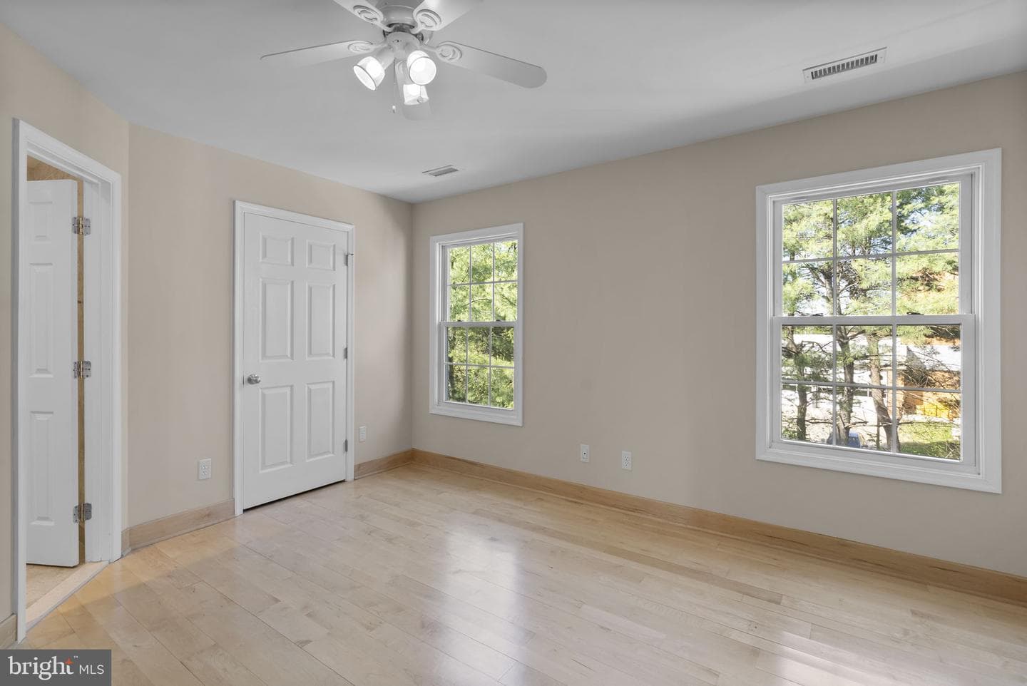 1304 Hill Born Drive photo 18