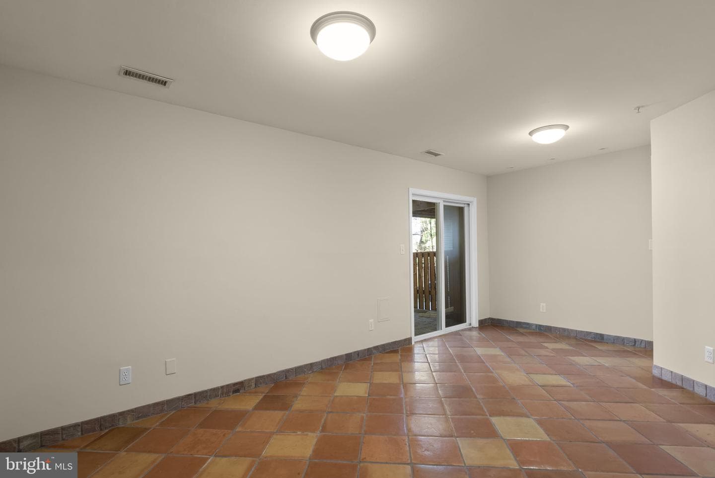 1304 Hill Born Drive photo 33
