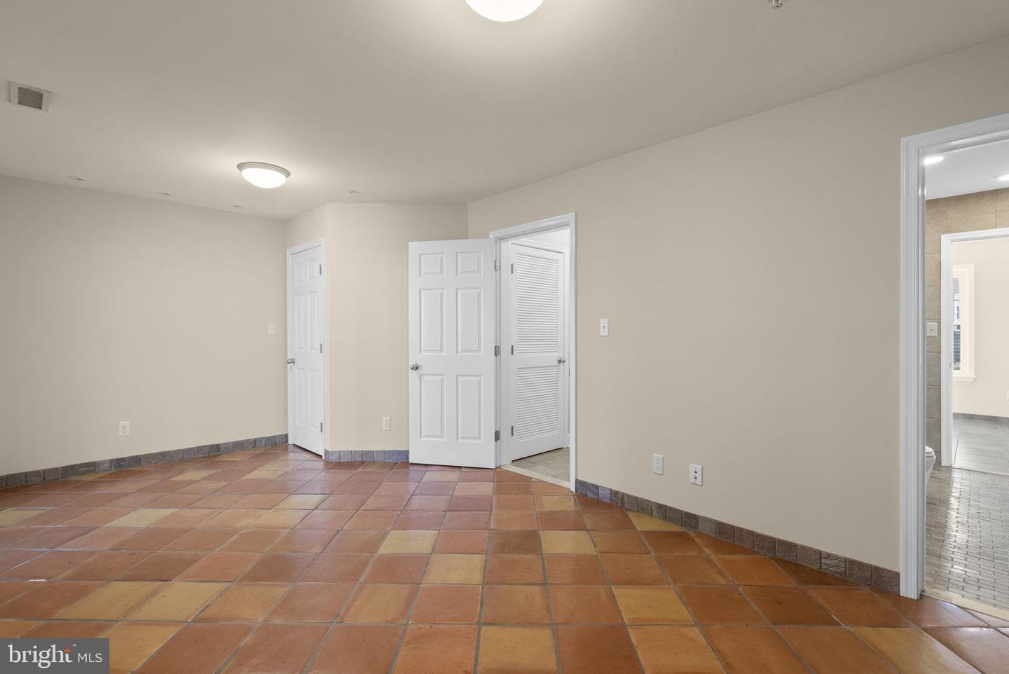 1304 Hill Born Drive photo 34