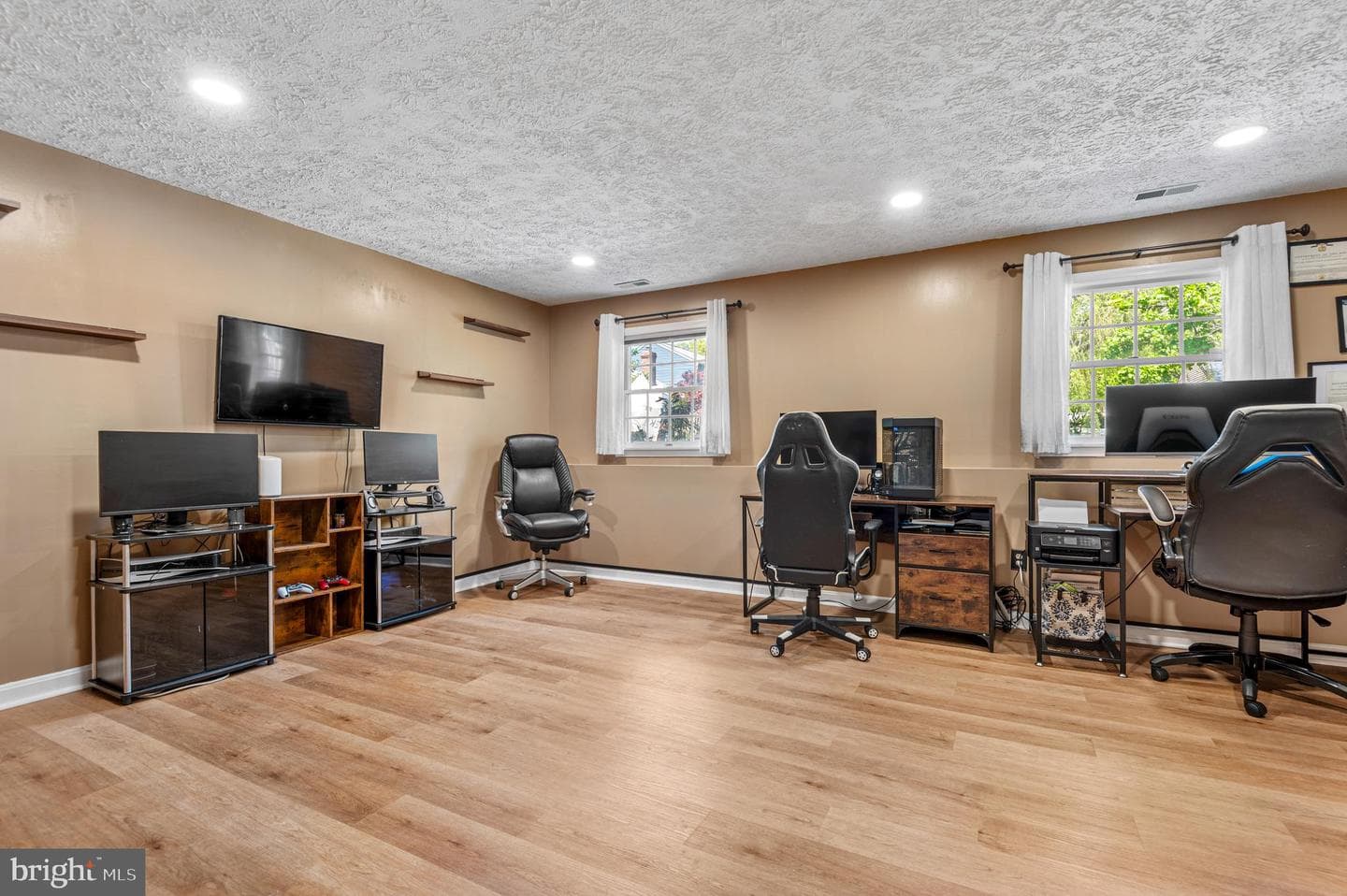 1315 Somerset Road photo 25