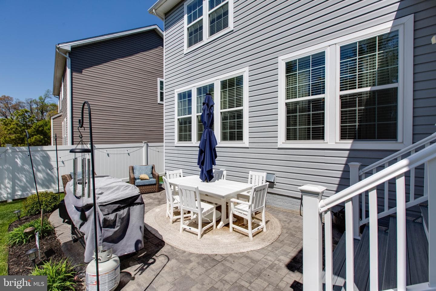7870 Sunhaven Way photo 5