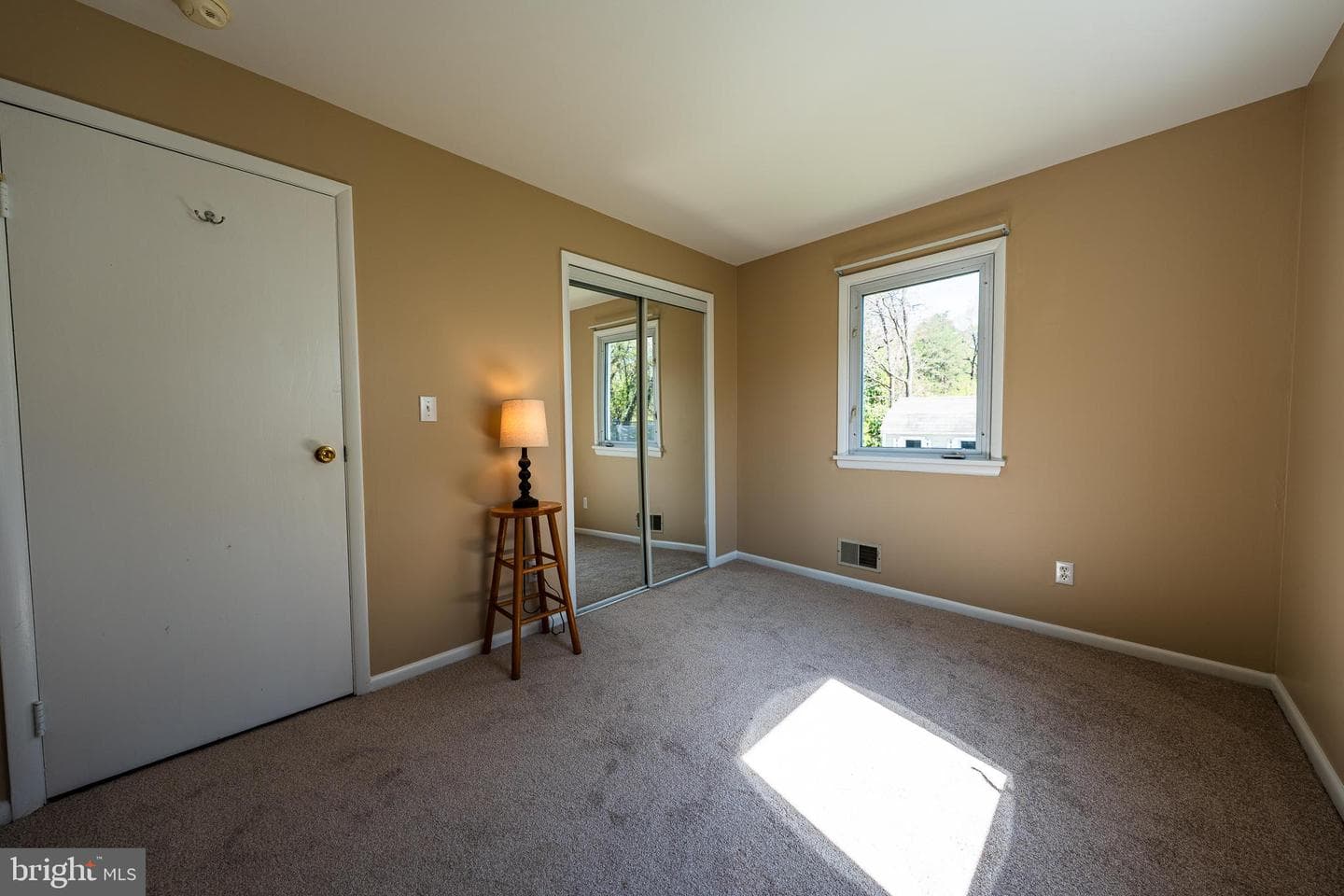 602 Kuethe Road NE photo 9