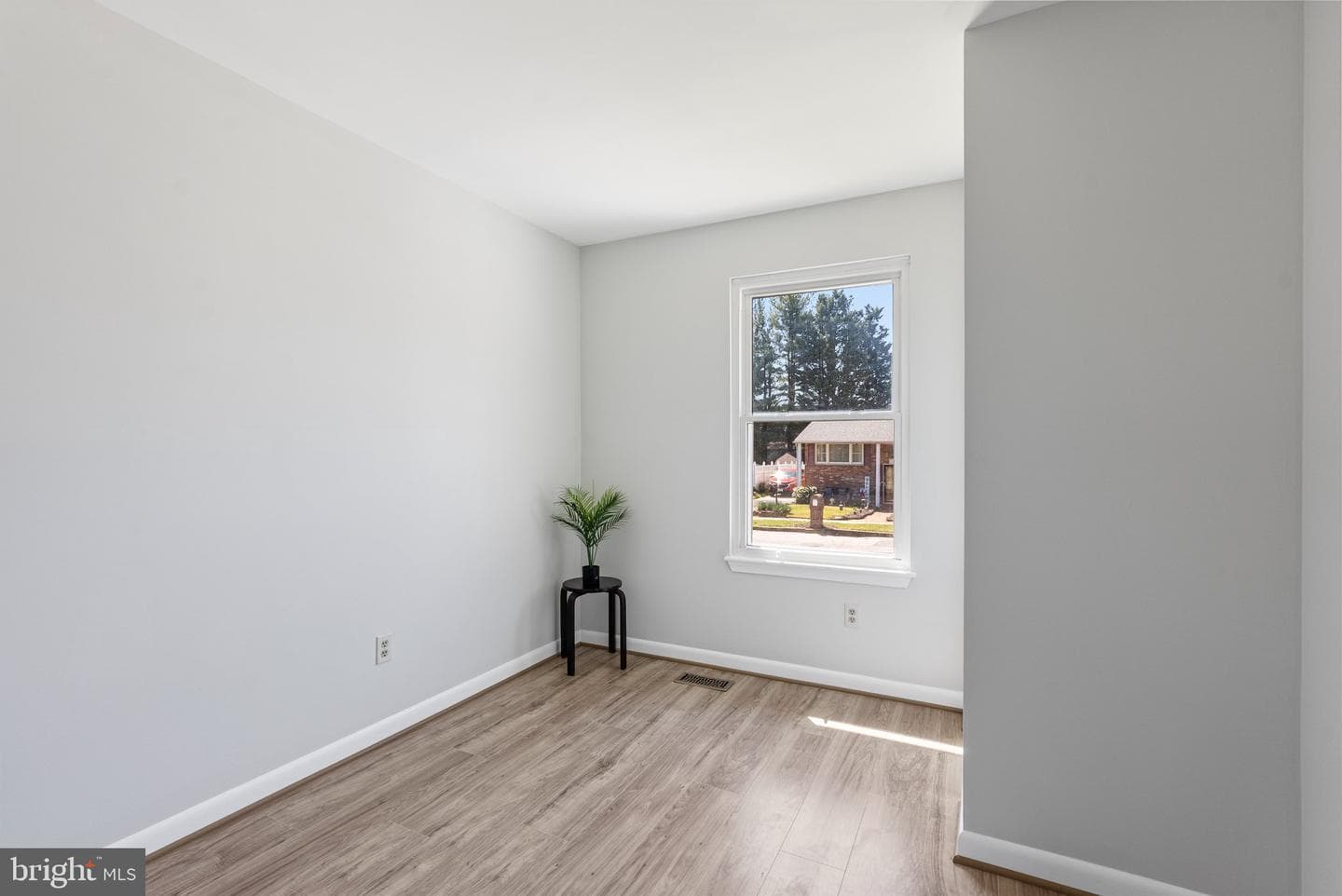 216 Allwood Drive photo 16