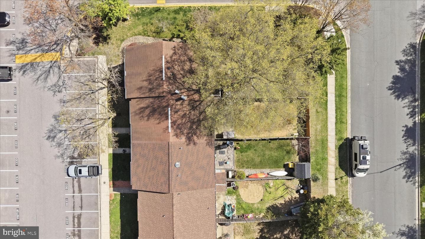 1340 Hazel Nut Court photo 23