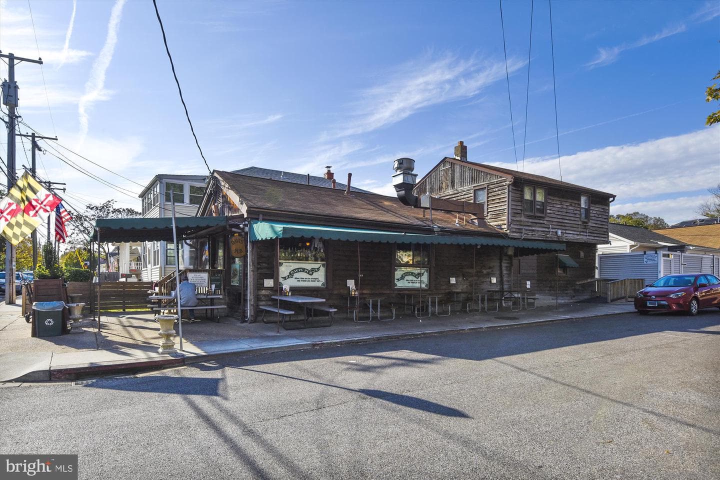 310 Adams Street photo 82