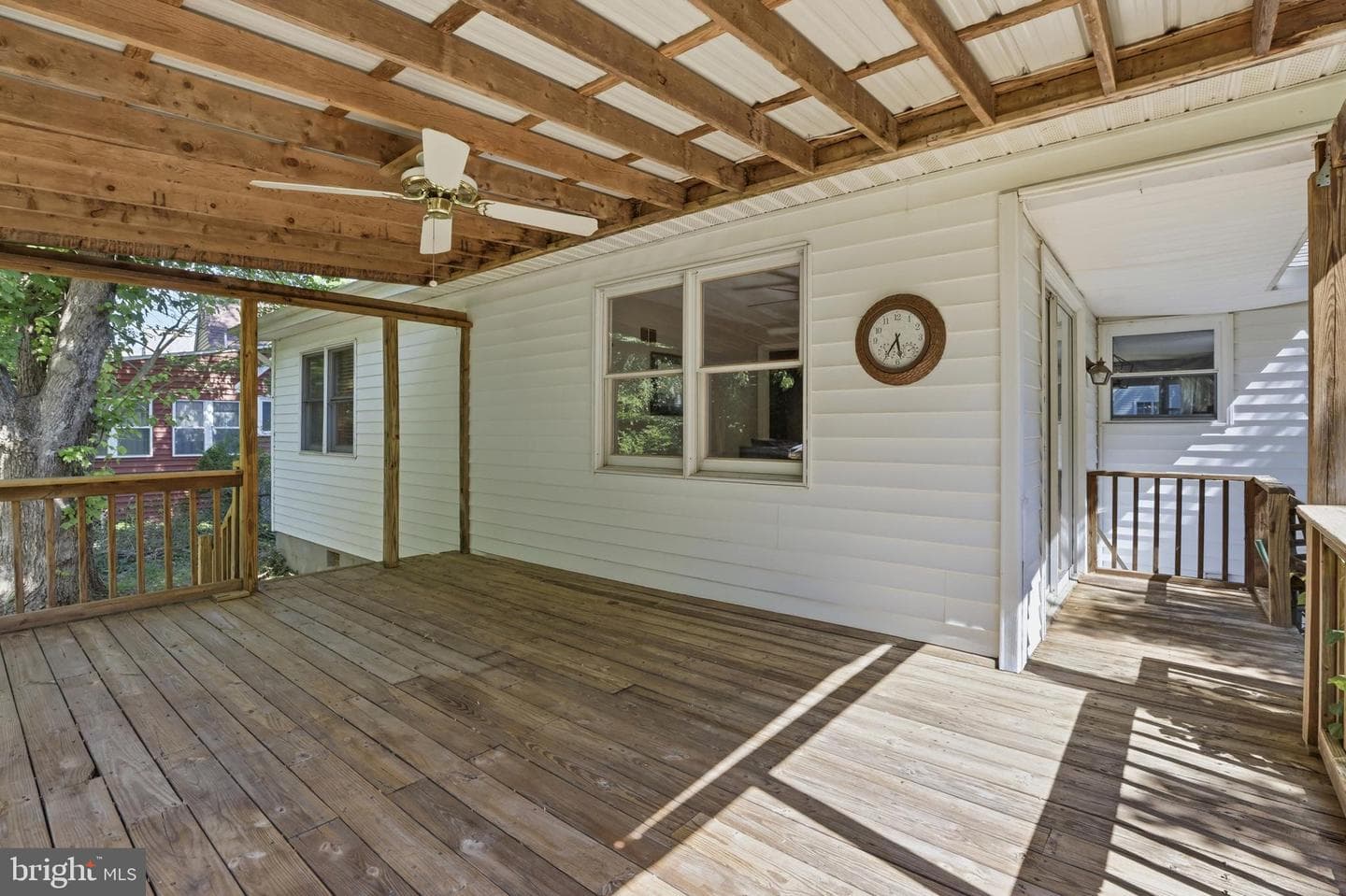735 Warren Drive photo 41