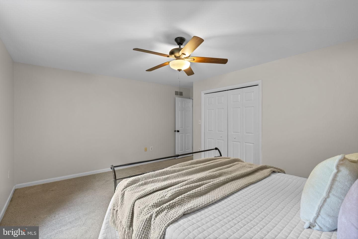 394 Hartman Drive photo 28