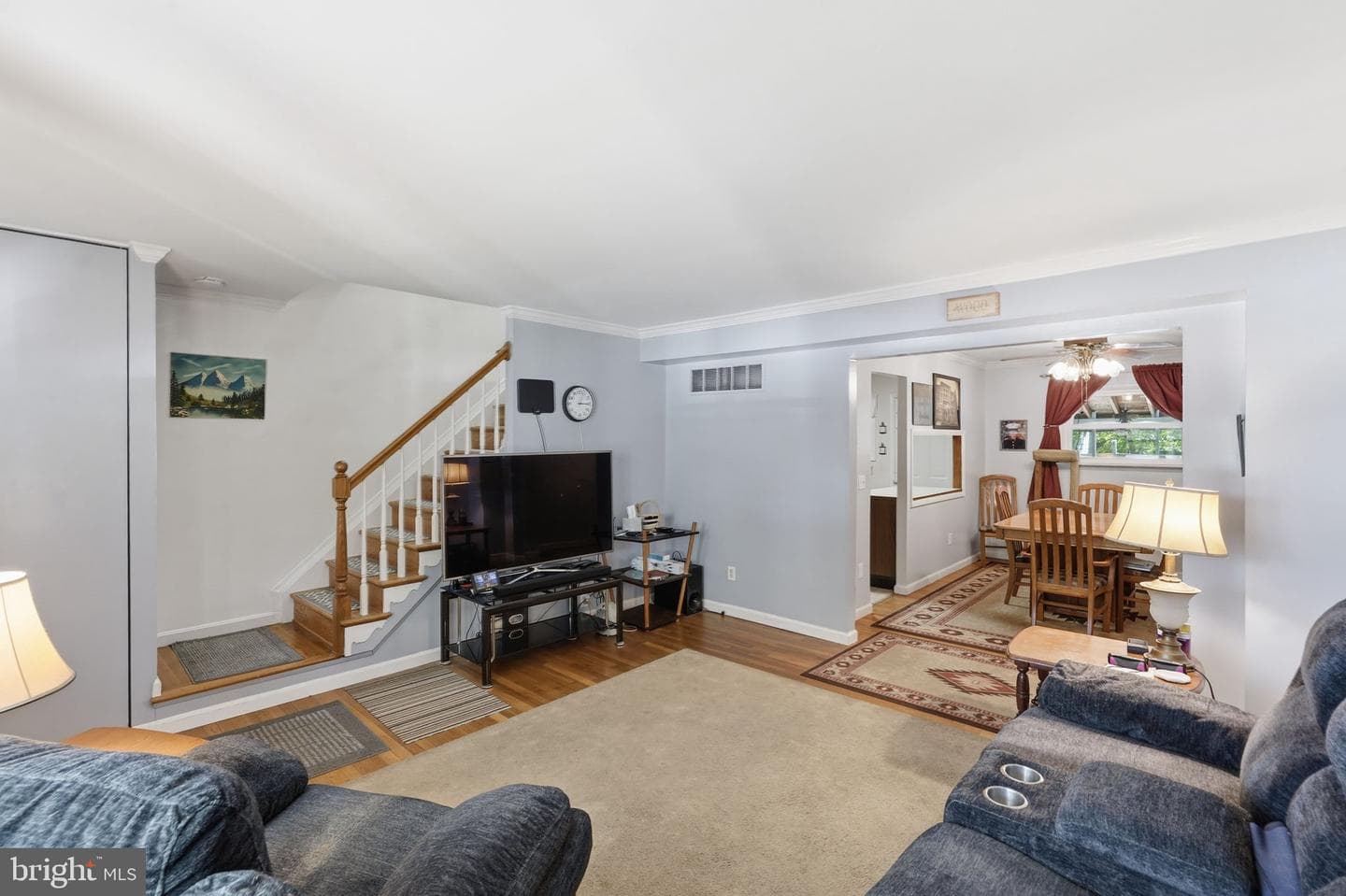 8566 Main Avenue photo 6