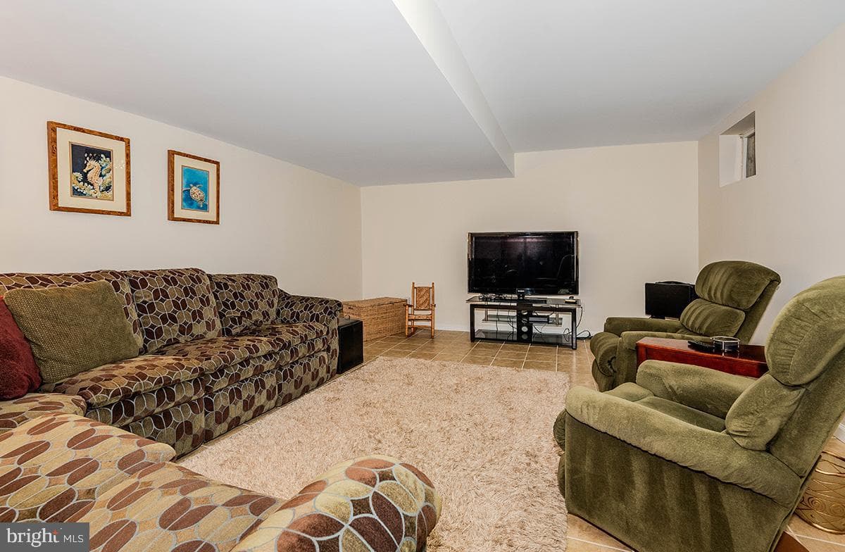 1651 Trawler Lane photo 48