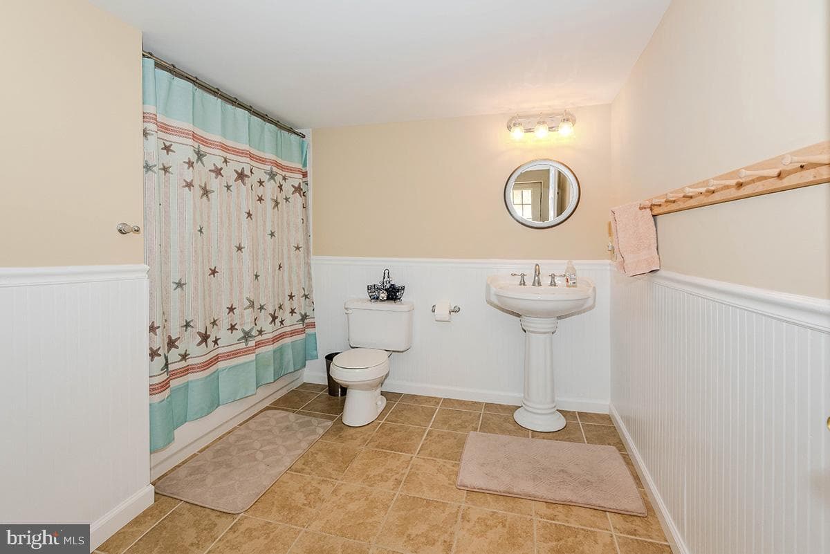 1651 Trawler Lane photo 53