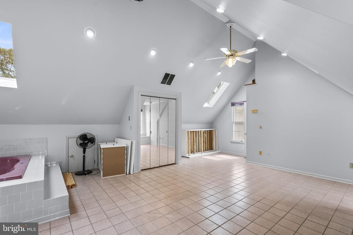 230 Ambleside Drive photo 18