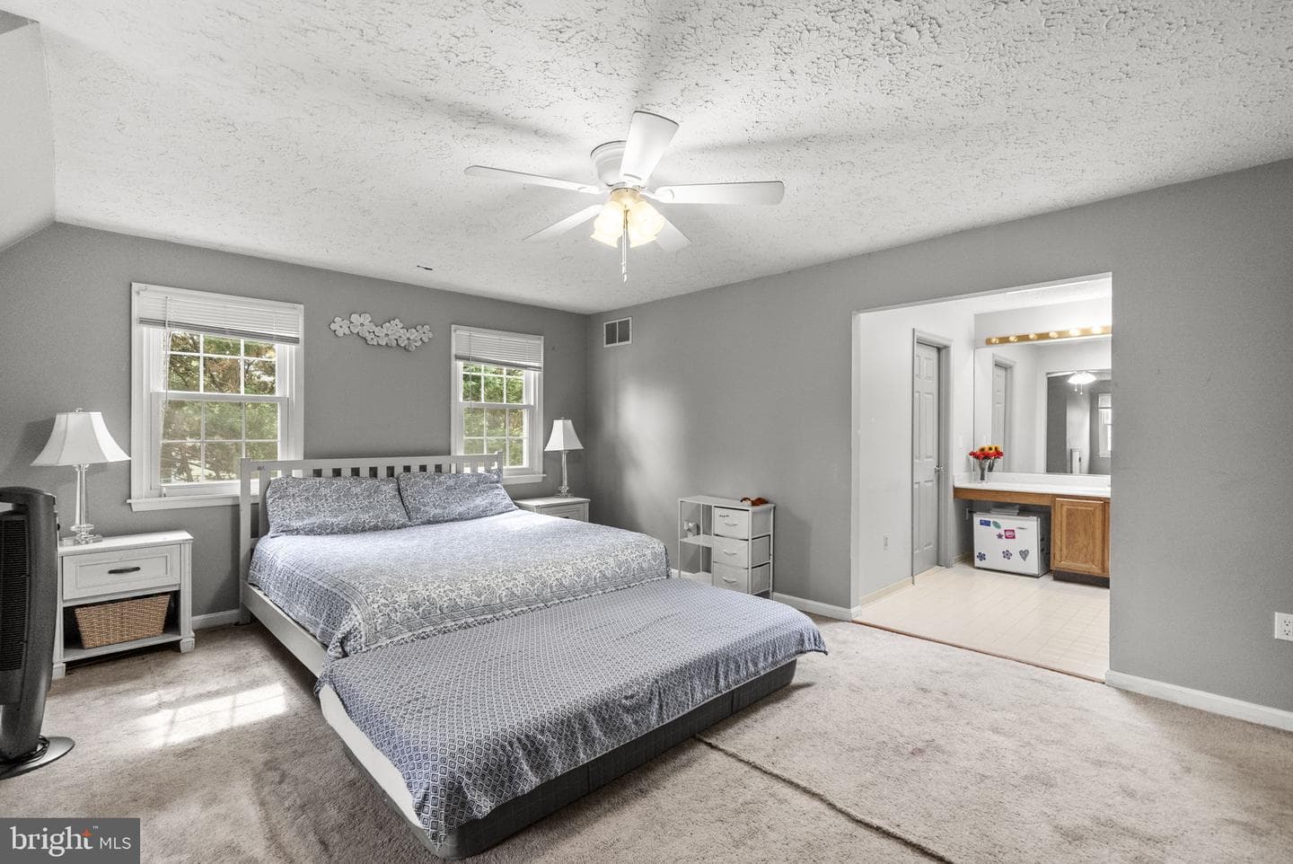 230 Ambleside Drive photo 32