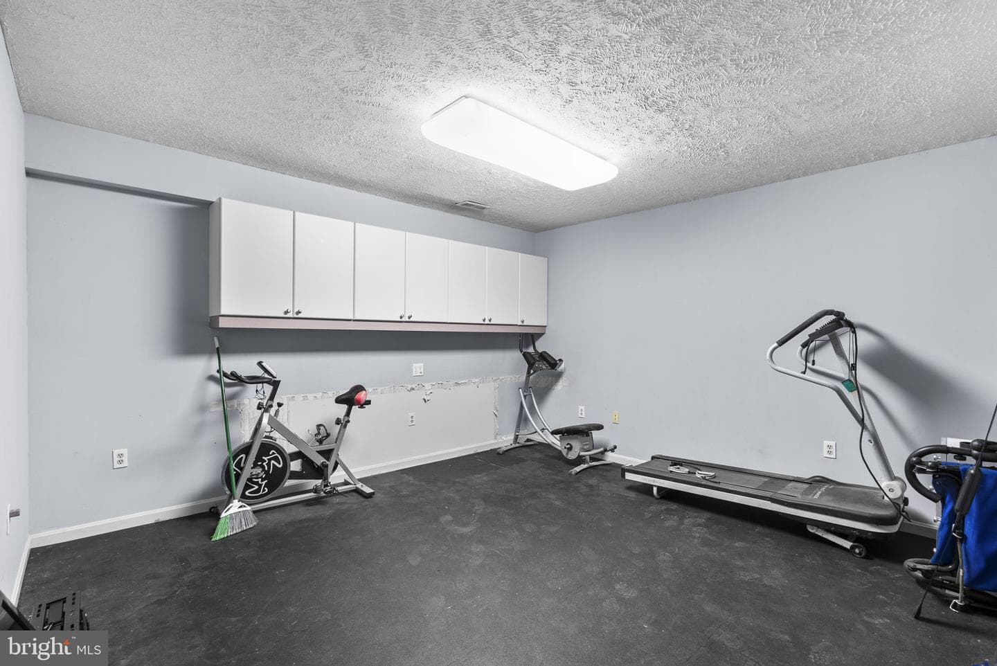 230 Ambleside Drive photo 40