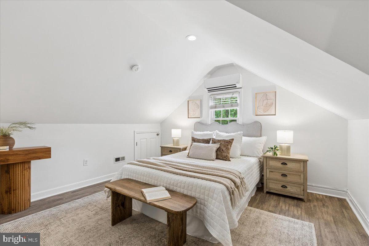 76 Summerfield Drive photo 19