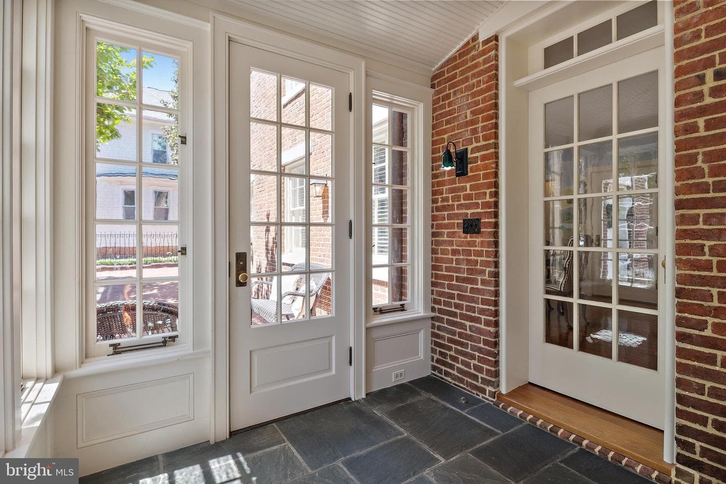 16 Maryland Avenue photo 38