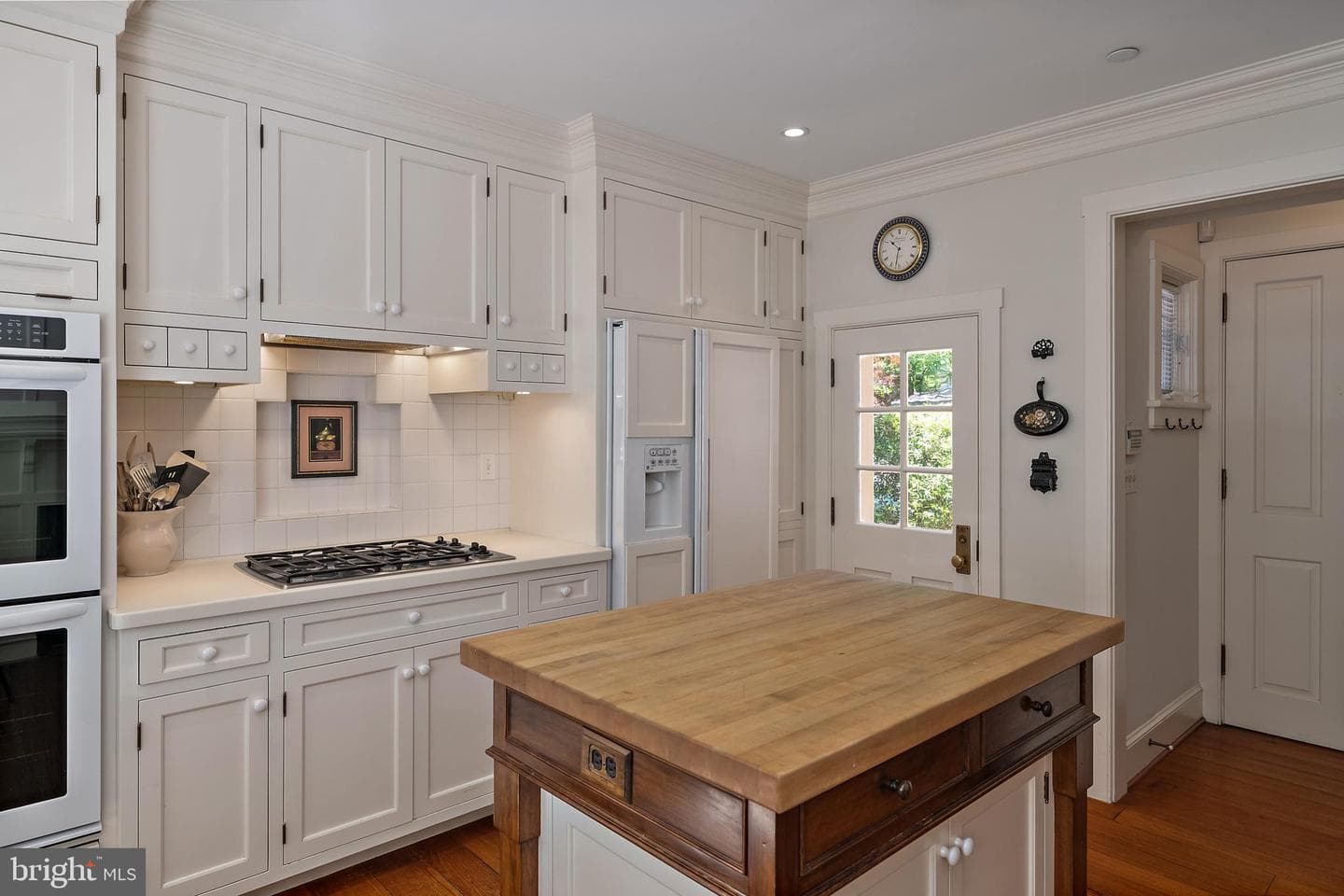 16 Maryland Avenue photo 43