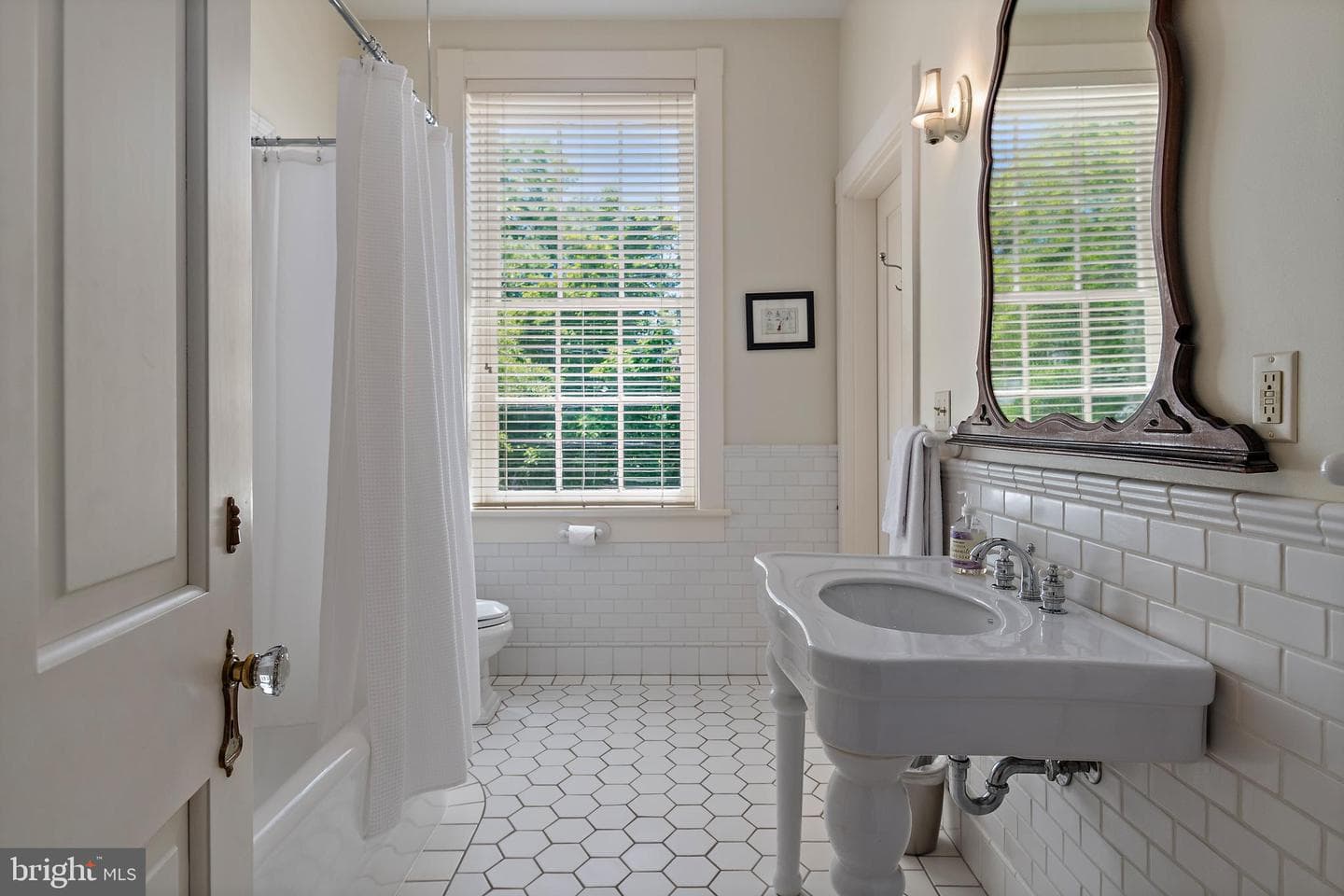 16 Maryland Avenue photo 81