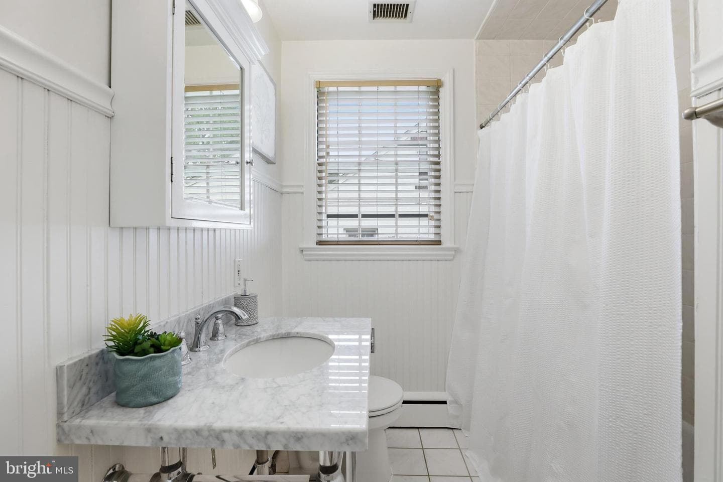 411 Ludlow Road photo 16