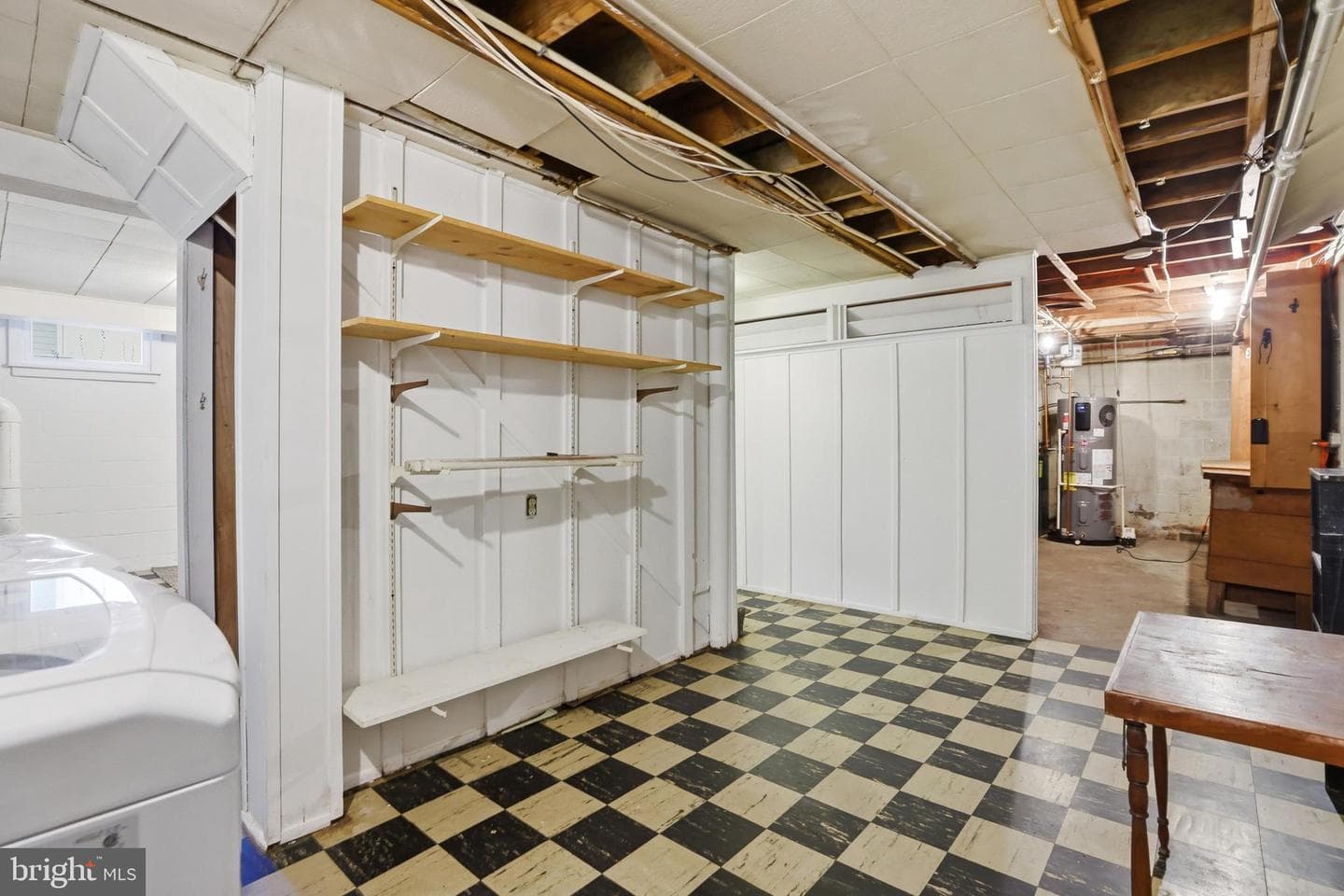 411 Ludlow Road photo 30