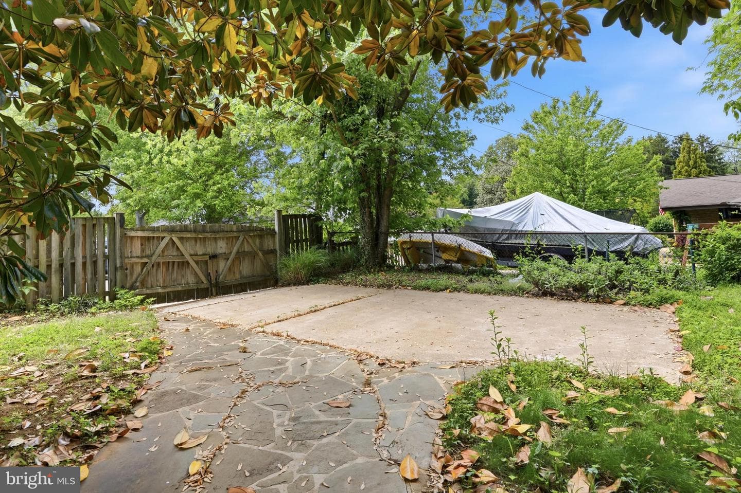 411 Ludlow Road photo 36