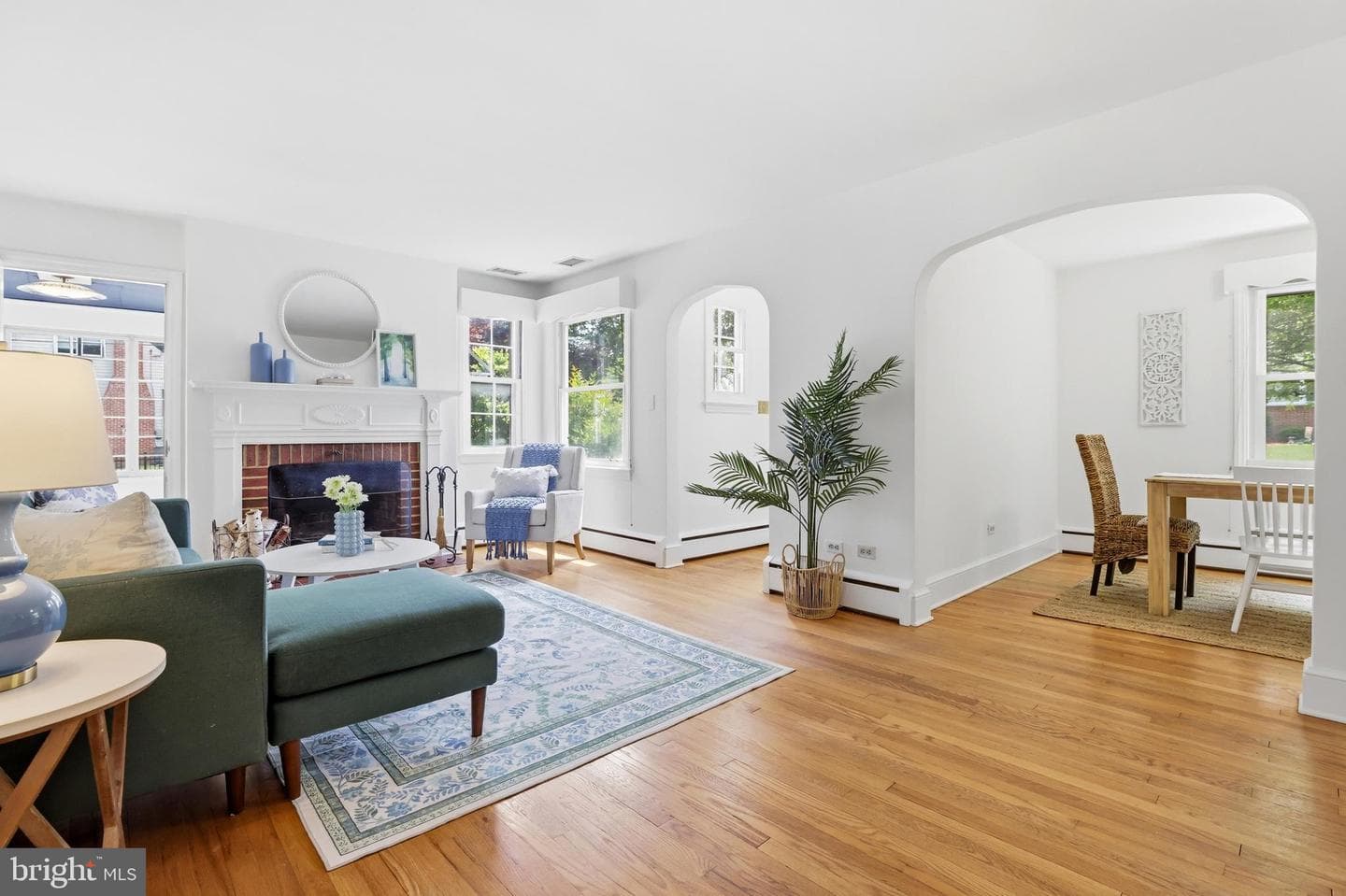 411 Ludlow Road photo 4