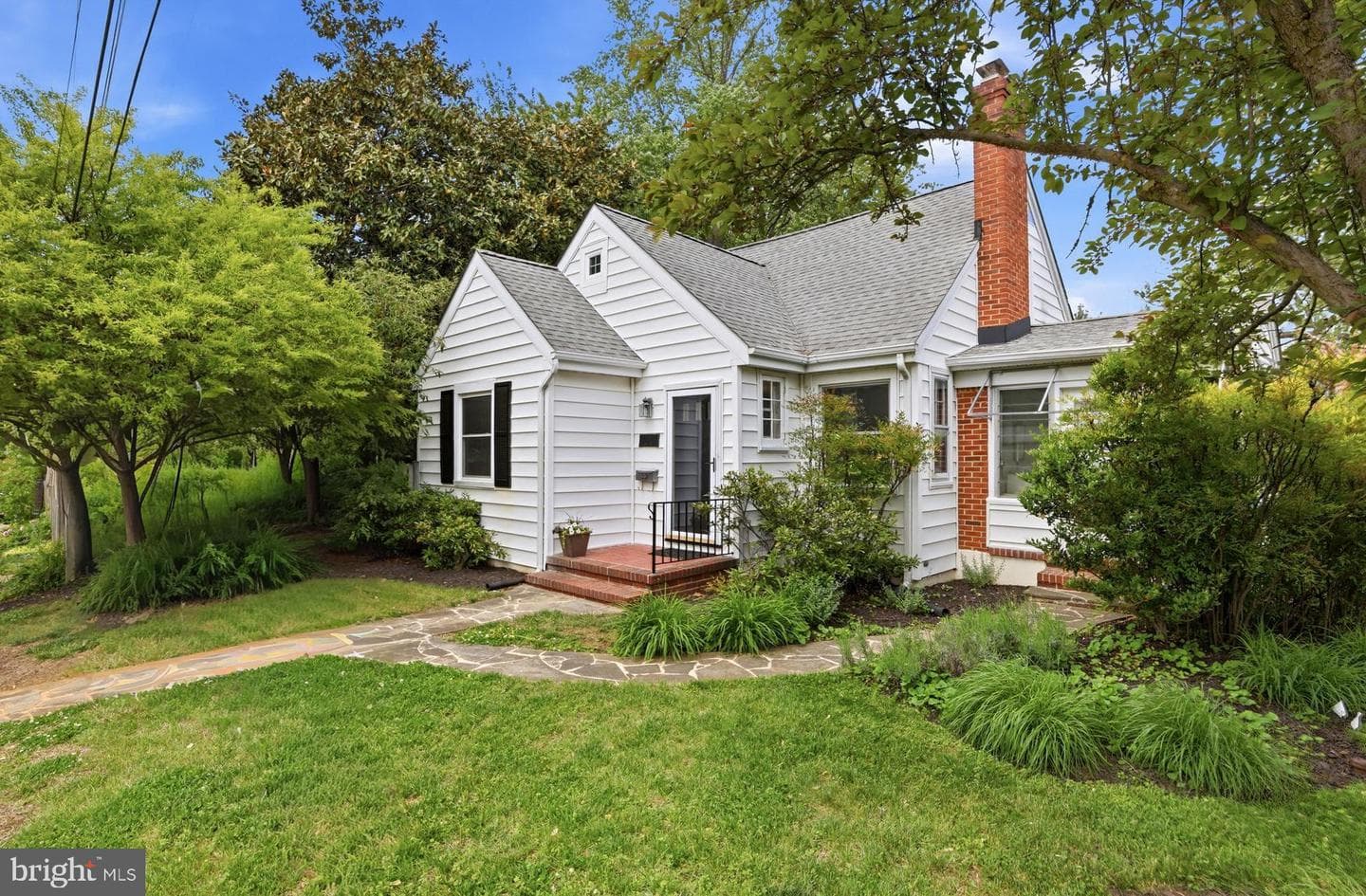 411 Ludlow Road photo 43