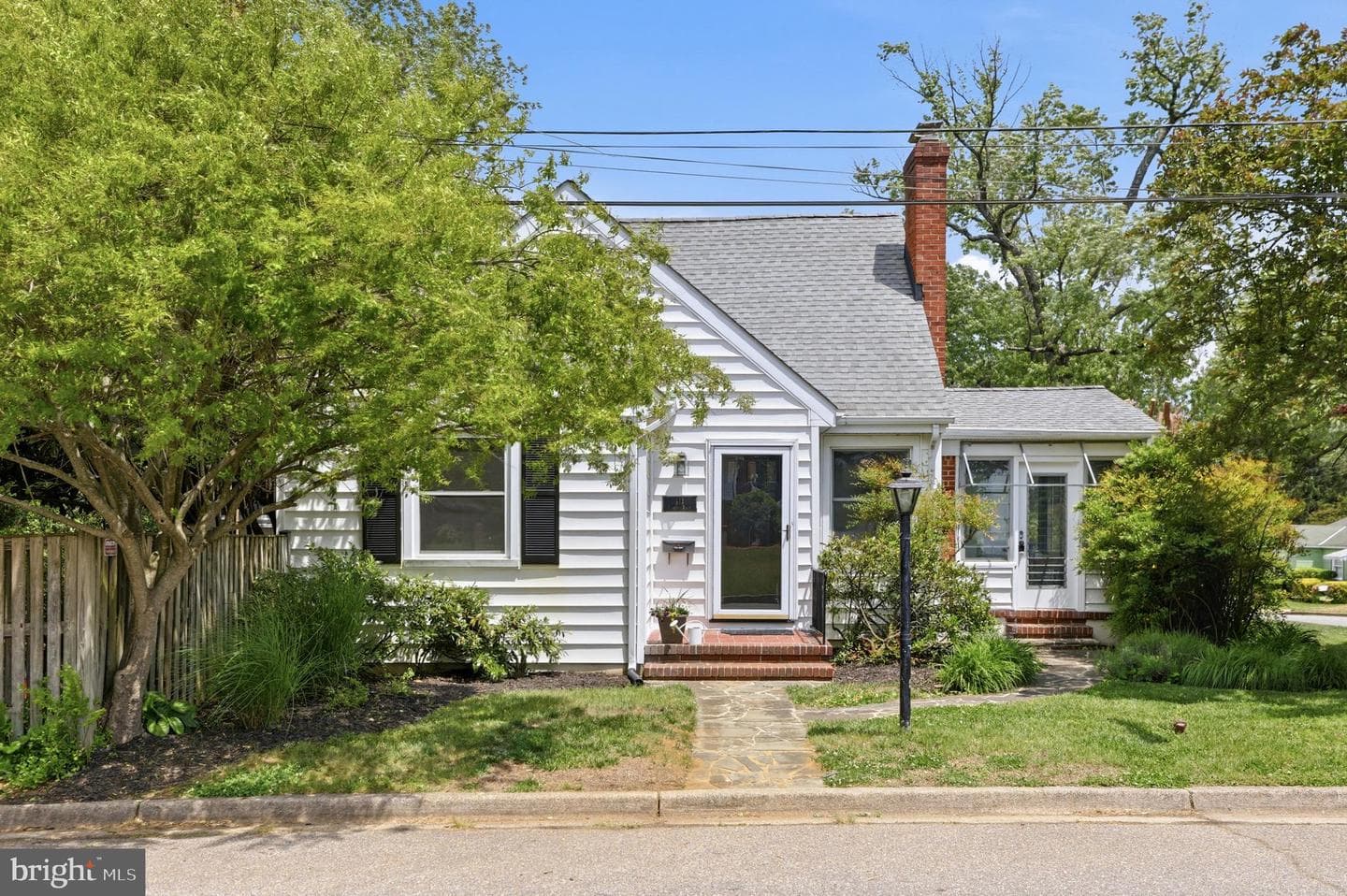 411 Ludlow Road photo 44