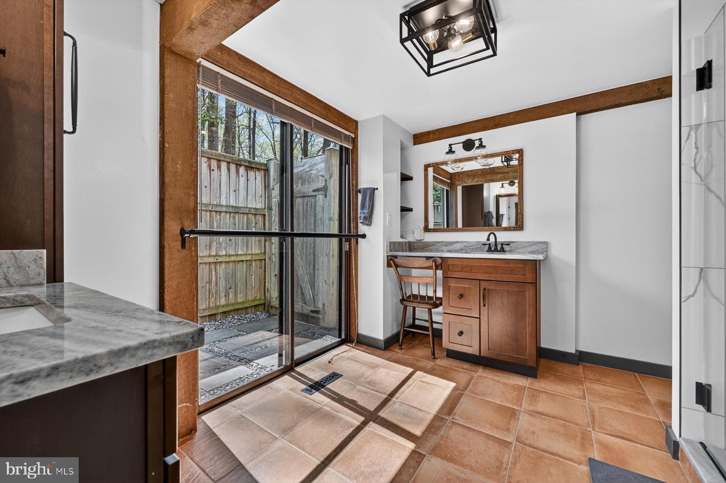 508 Epping Forest Road photo 48
