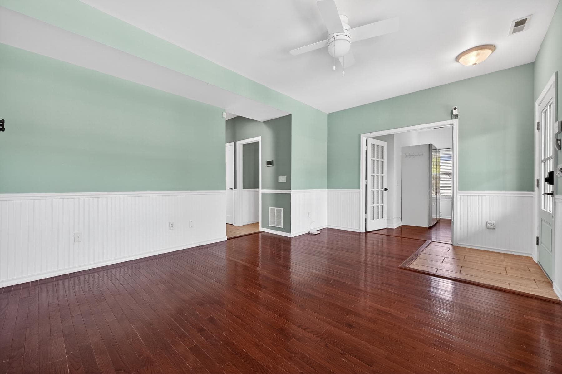 448 Maple Leaf Drive photo 21