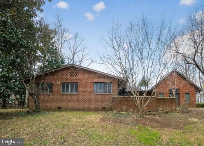 1160 Saint Stephens Church Road photo 3