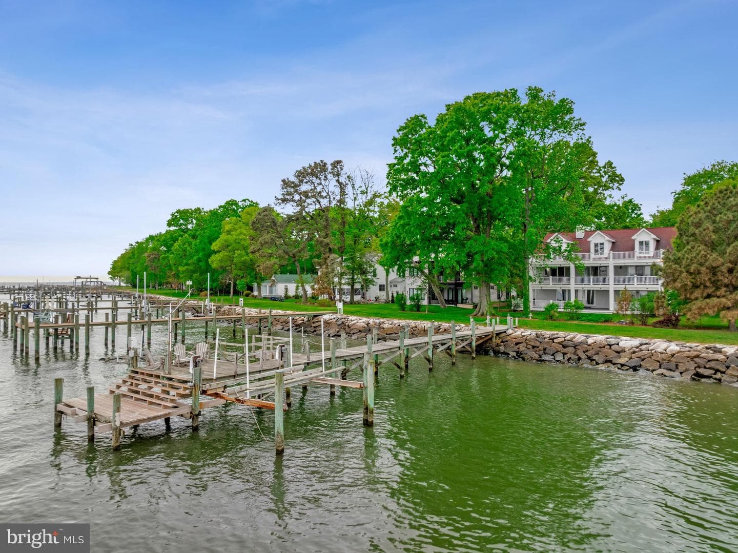 820 Bay Front Avenue photo 35
