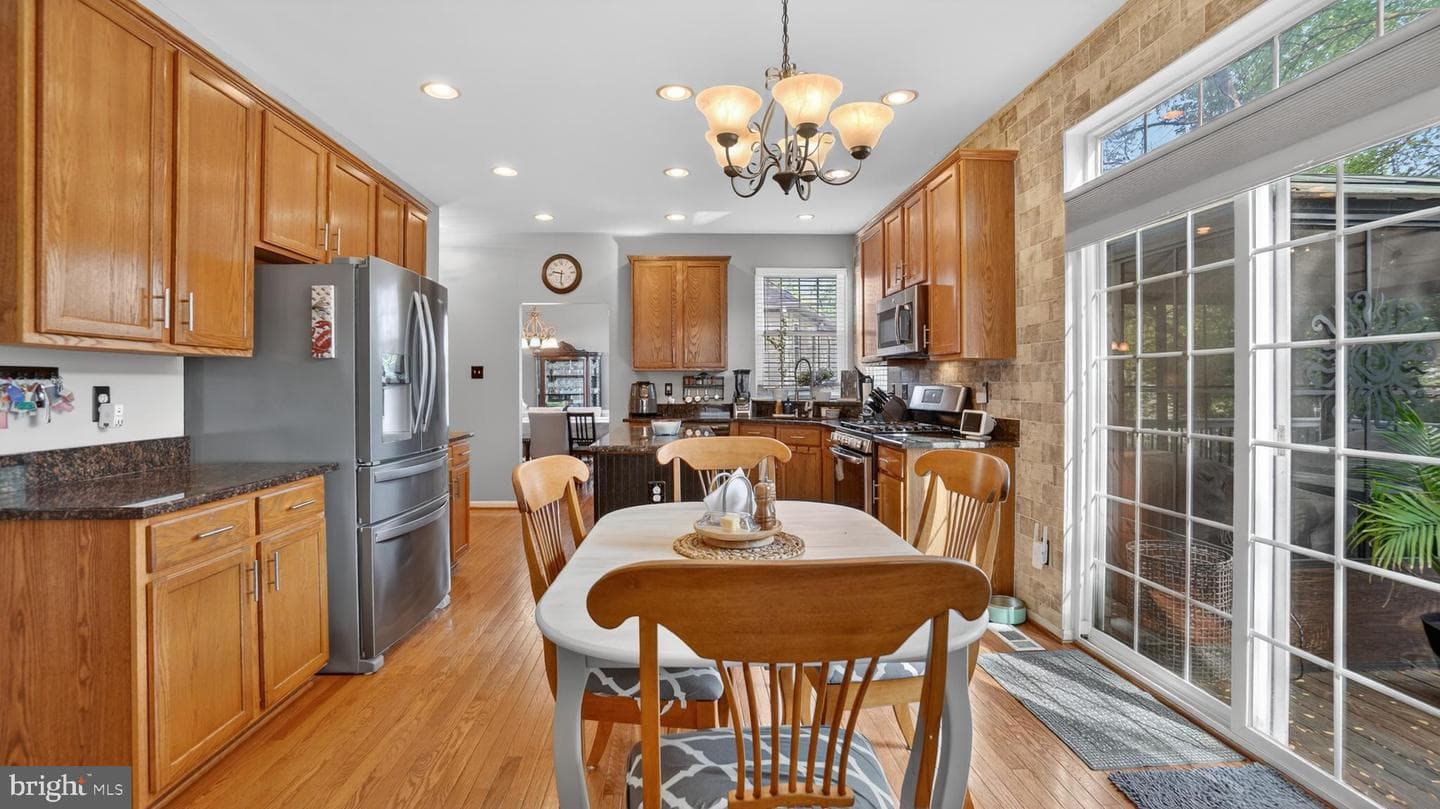 1407 Houndhill Court photo 20