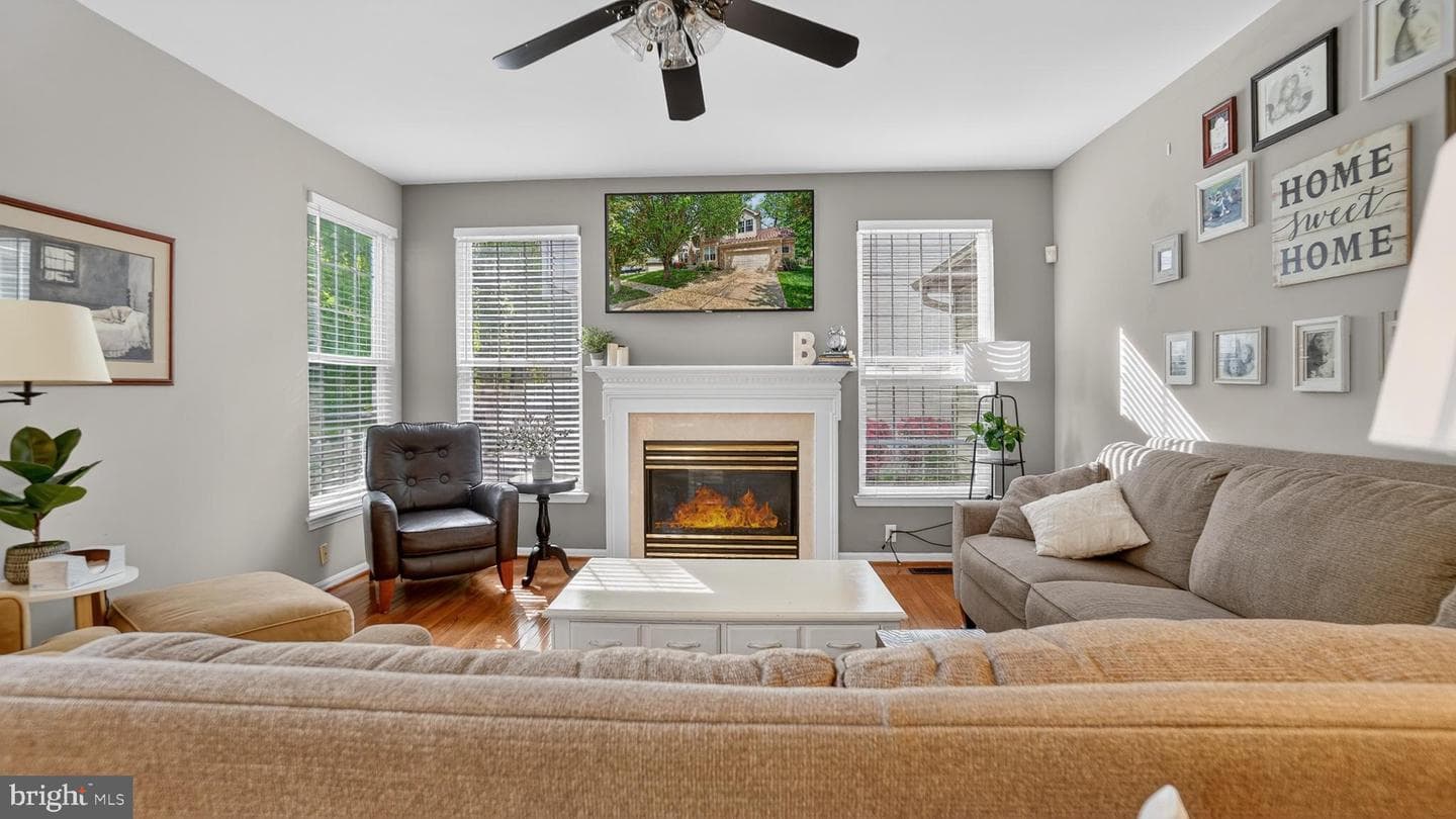 1407 Houndhill Court photo 21