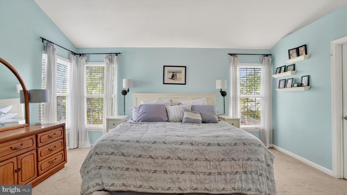 1407 Houndhill Court photo 30