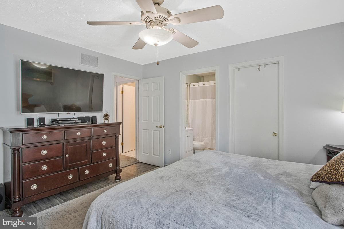 1180 Bay Highlands Dr photo 20
