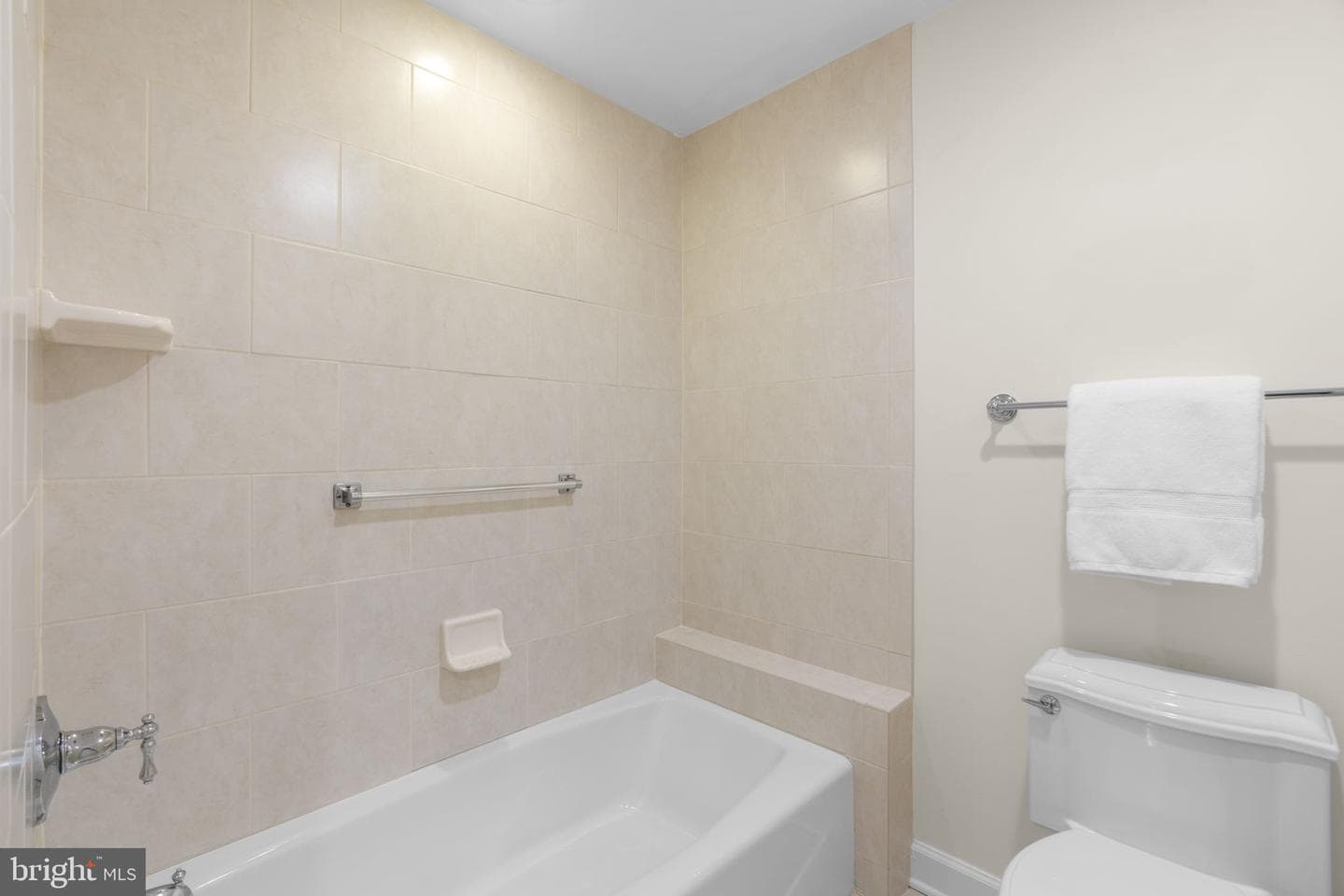 10 Carole Court photo 34