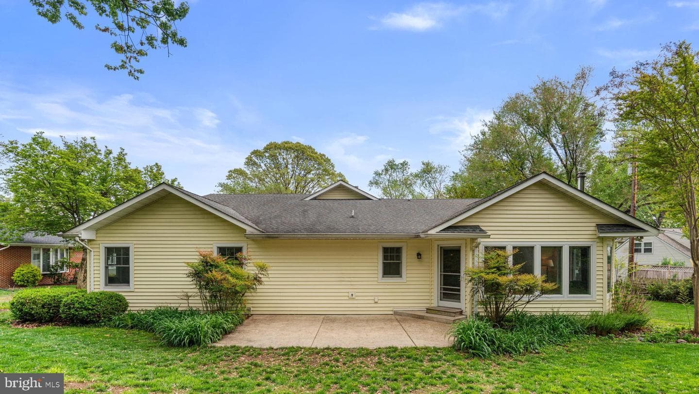 10 Carole Court photo 43