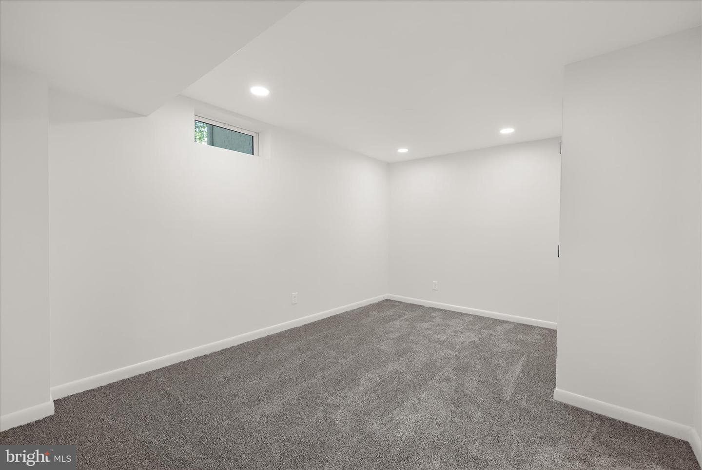 1196 Tanager Drive photo 48