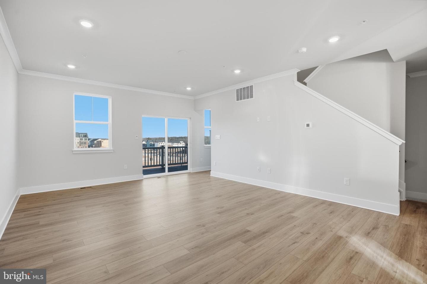 1358 Crested Wood Dr photo 13