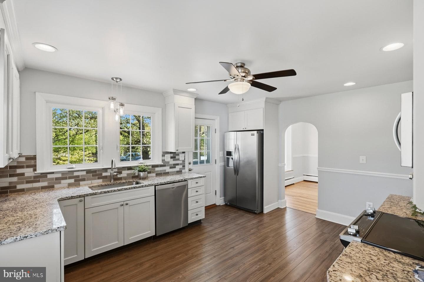 1500 Severn Road photo 6