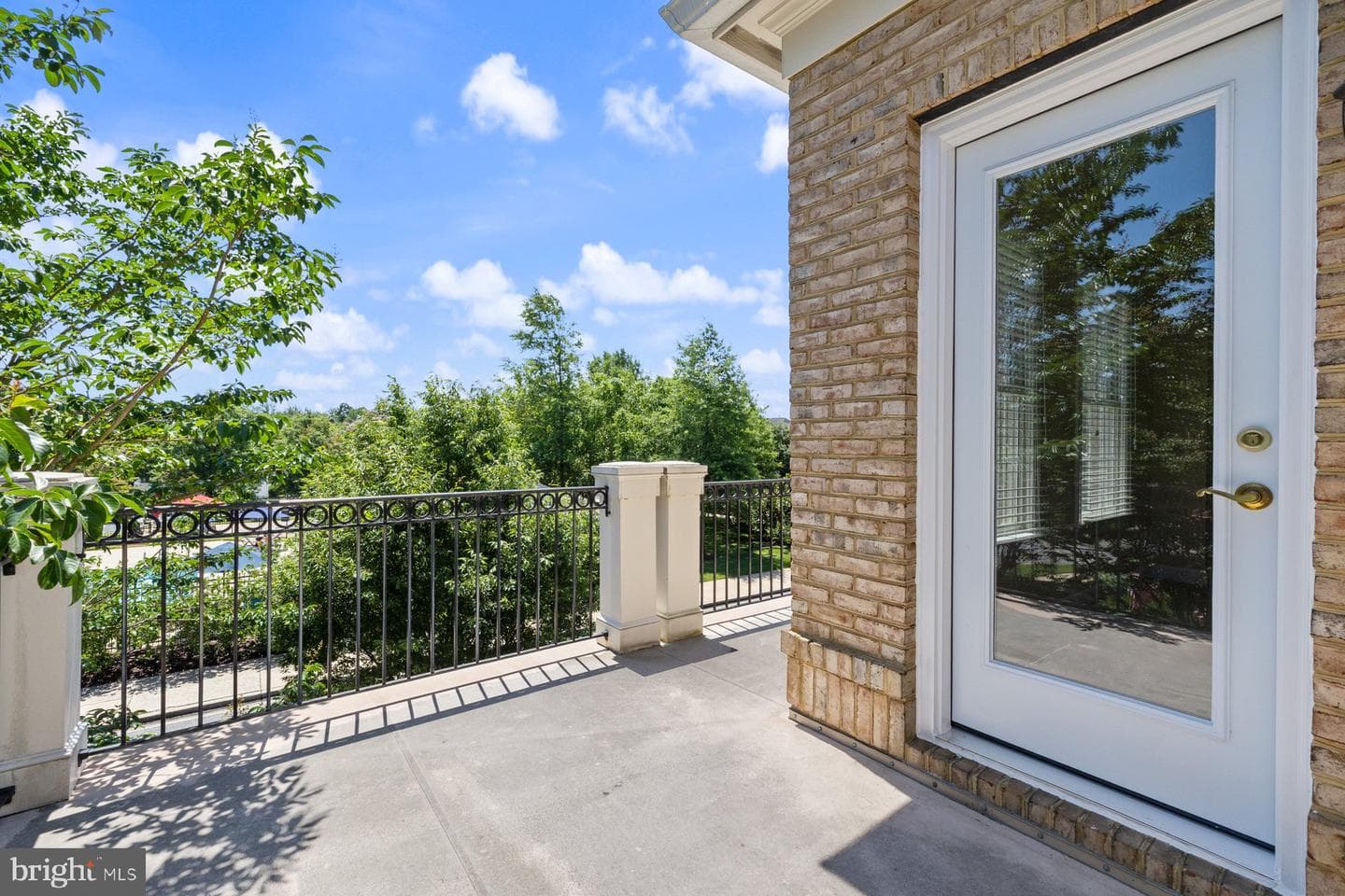 710 Drake Way photo 32