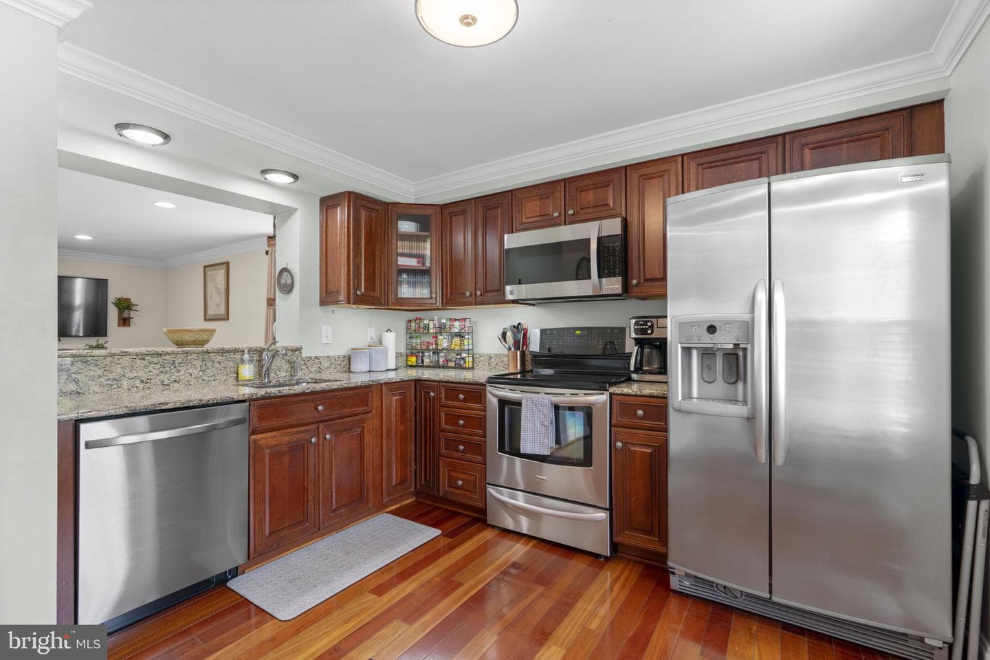 751 Willowby Run photo 12