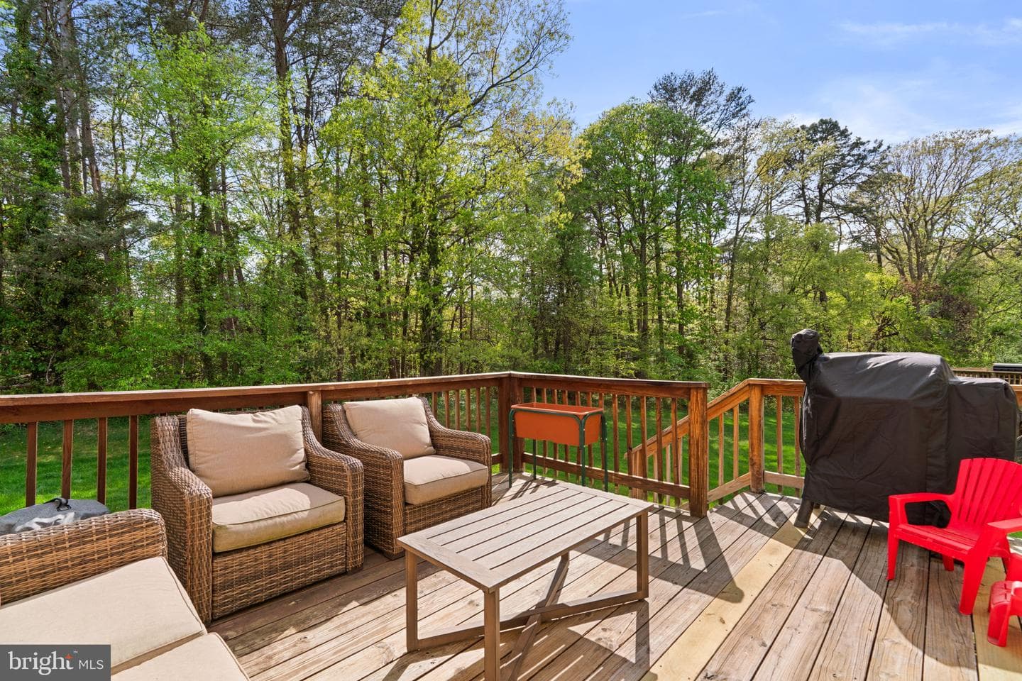 751 Willowby Run photo 32