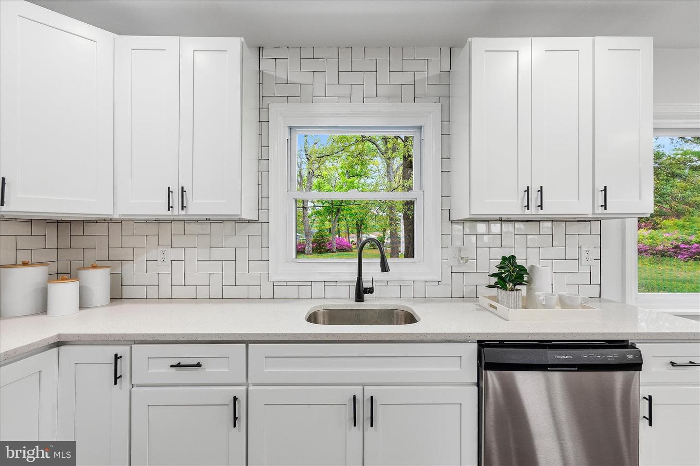 1511 Long Point Road photo 6
