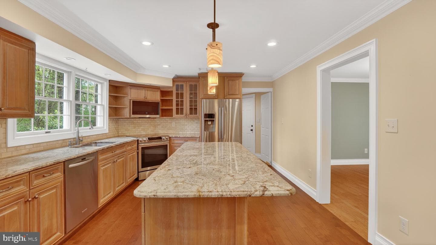 328 Greenridge Drive photo 26