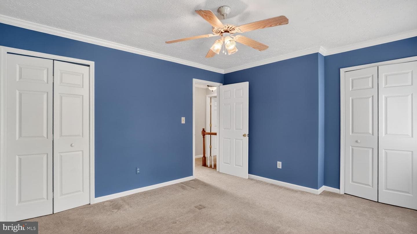 328 Greenridge Drive photo 57